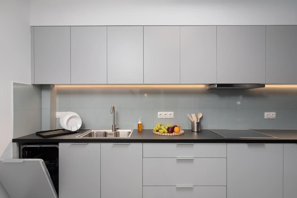 Stylish Studio Downtown Atenas Exterior foto